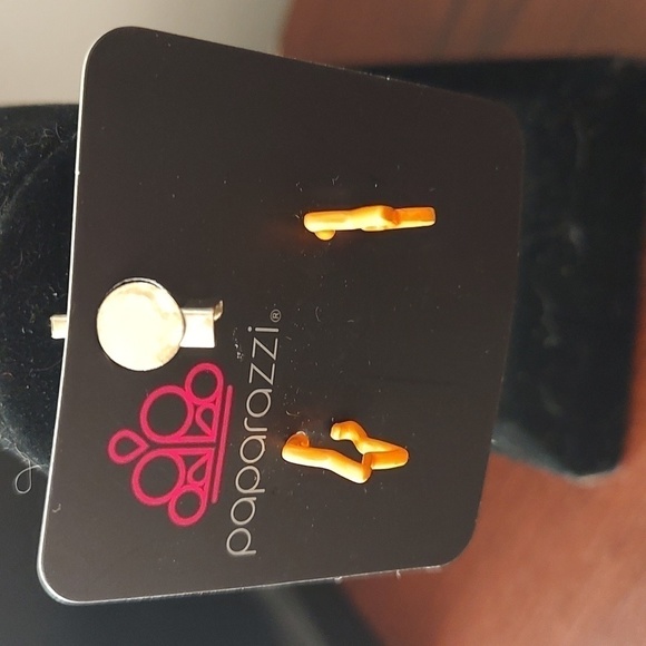 PAPARAZZI Orange Star Cutout Post Earrings - Picture 2 of 5